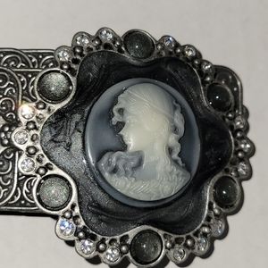 Kelli Kouri Cameo Metallic Stretch Belt